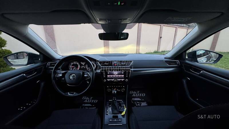Škoda Superb 2.0 TDI/DSG/LED/FUL