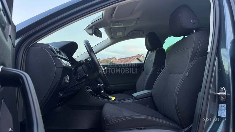 Škoda Superb 2.0 TDI/DSG/LED/FUL