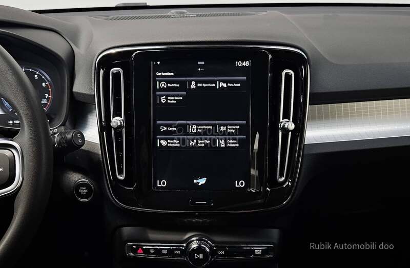 Volvo XC40 1.5 T3 AT Harman