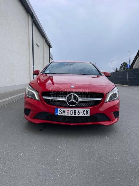 Mercedes Benz CLA 180  Mercedes Benz CLA 180