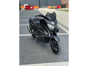 Yamaha XMAX business edition
