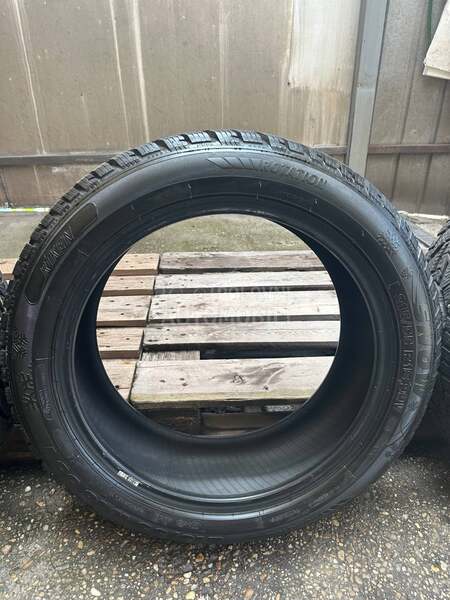 Riken 215/55 R18 Zimska
