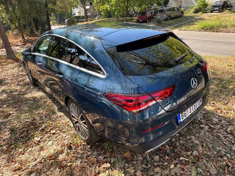 Mercedes Benz CLA 200 Shooting Brake 