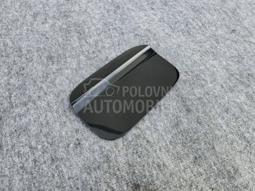Poklopac rezervoara za Audi Q5 od 2017. do 2024. god.