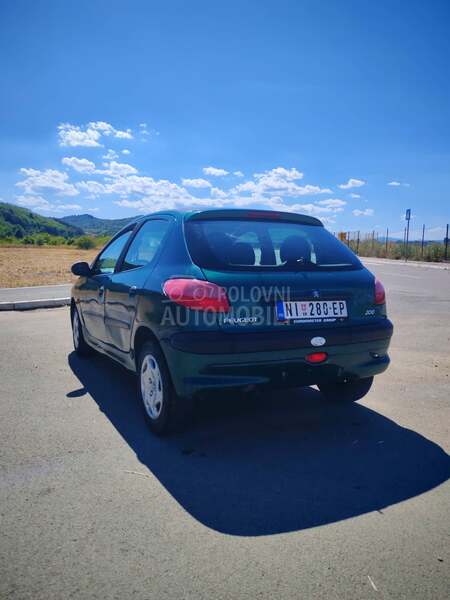 Peugeot 206 