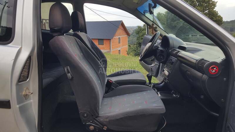 Opel Corsa B 