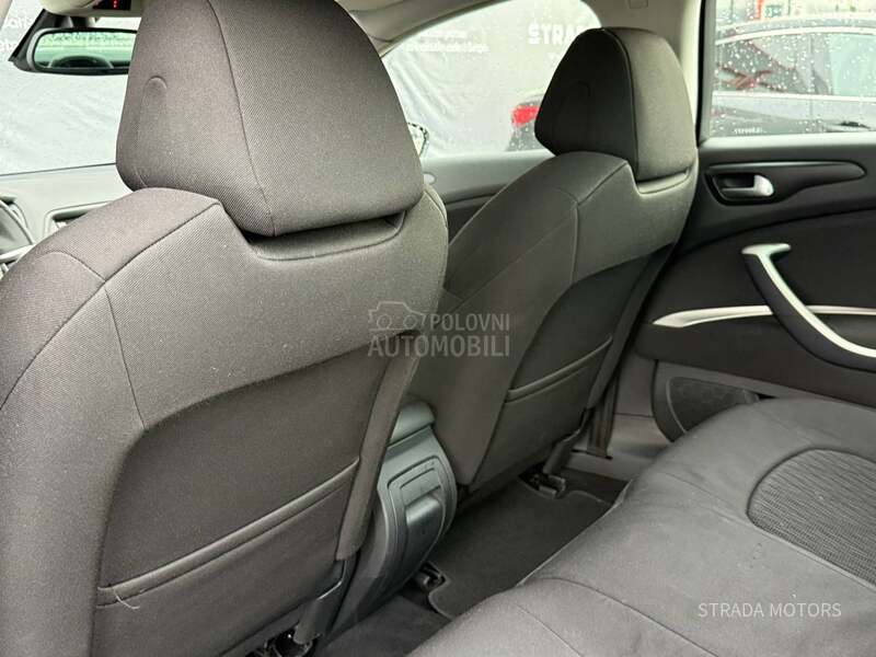 Citroen C5 1.6 E HDI NAVY