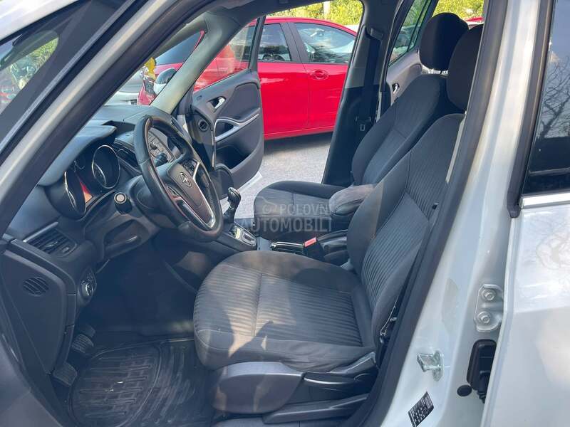 Opel Zafira 7 S E D