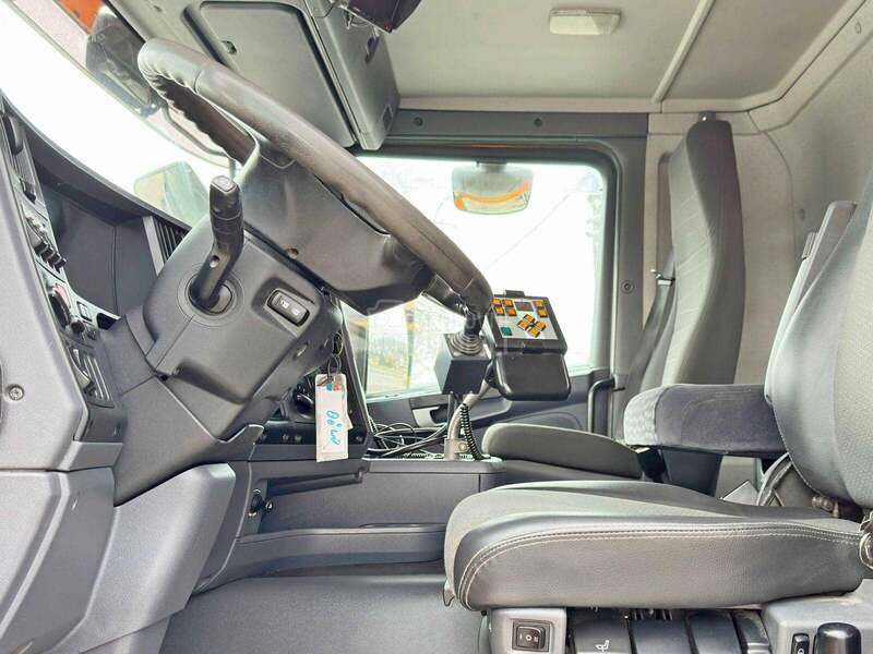 Scania G360 PK 11002 B RC