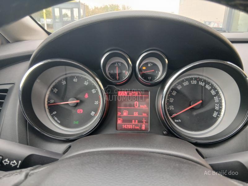 Opel Astra J 1.4 140 HP TNG