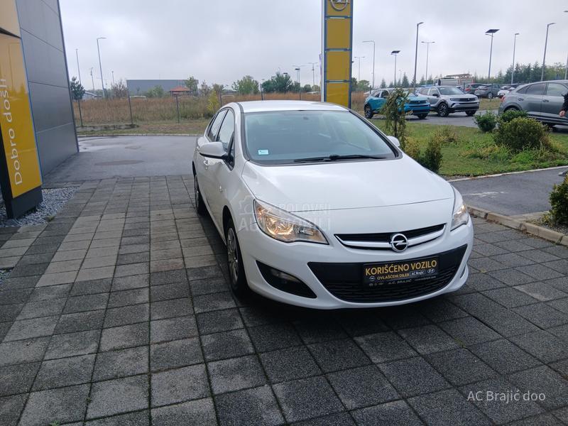Opel Astra J 1.4 140 HP TNG