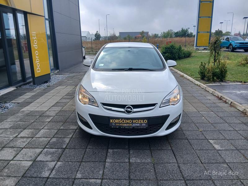 Opel Astra J 1.4 140 HP TNG