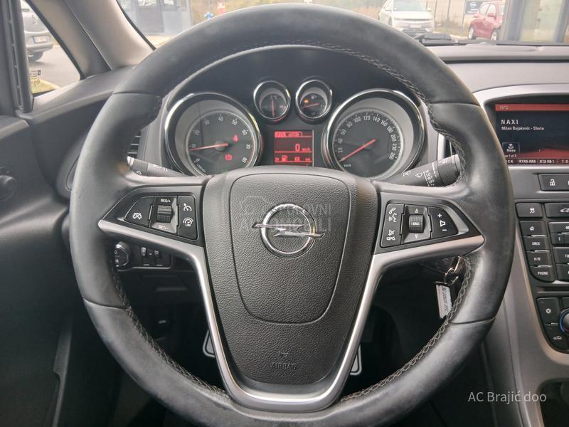 Opel Astra J 1.4 140 HP TNG