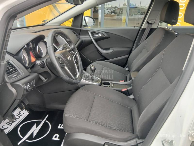 Opel Astra J 1.4 140 HP TNG