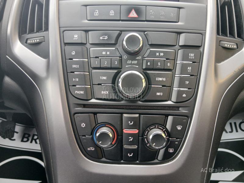 Opel Astra J 1.4 140 HP TNG