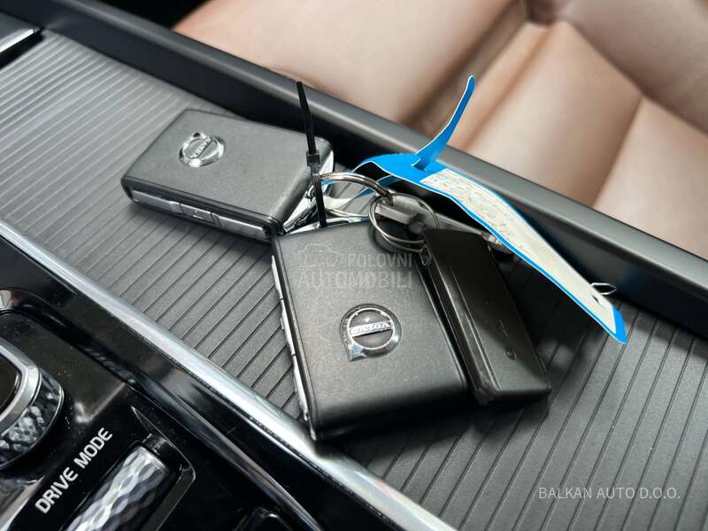 Volvo XC60 2.0D/NAV/LED/AUT/KAM
