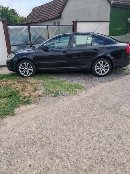 Škoda Octavia 1.6