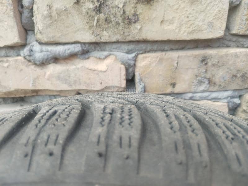 Lassa 205/55 R16 Zimska