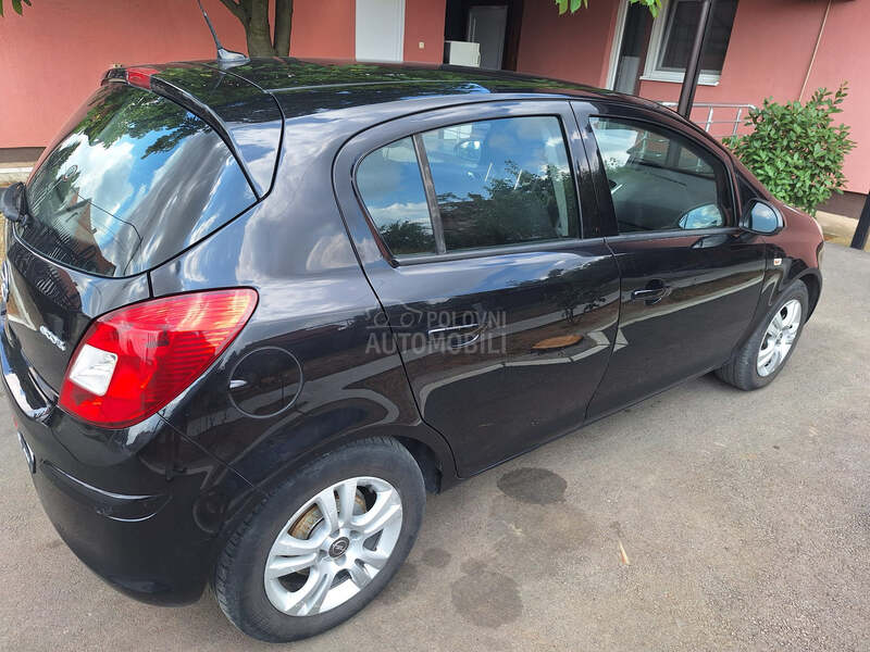 Opel Corsa D 
