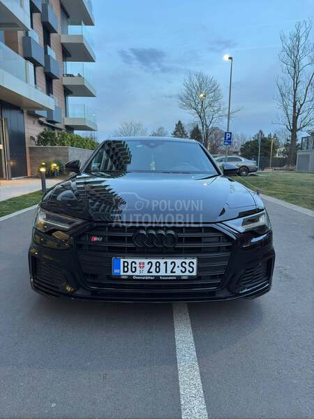 Audi S6 