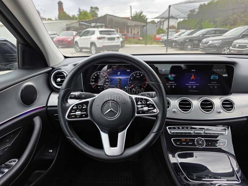 Mercedes Benz E 220 4maticKuplj.ovde
