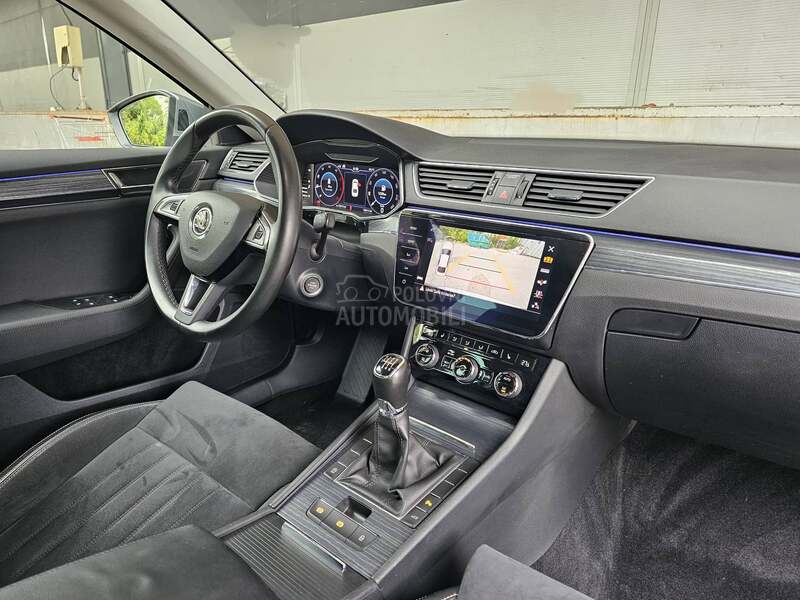 Škoda Superb 2.0tdi Kuplj.ovde1vl