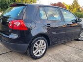 Volkswagen Golf 5 1.6 B