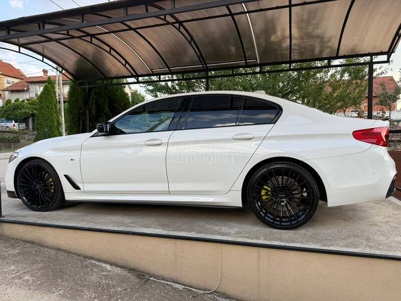 BMW 520 