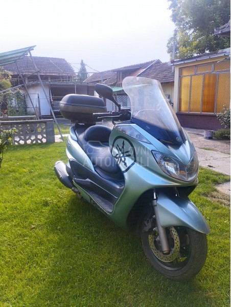 Yamaha Majesty