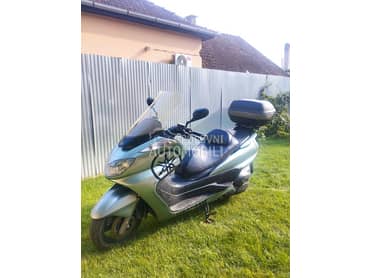 Yamaha Majesty
