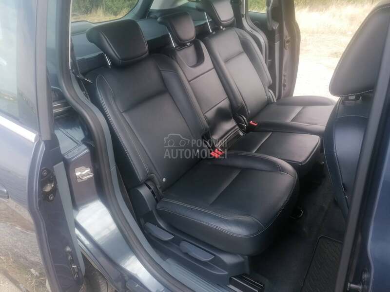 Ford Grand C-Max 2.0 tdci titanijum