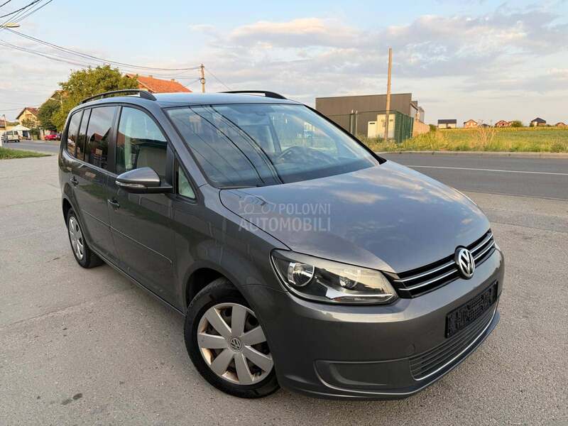 Volkswagen Touran 2.0 tdi