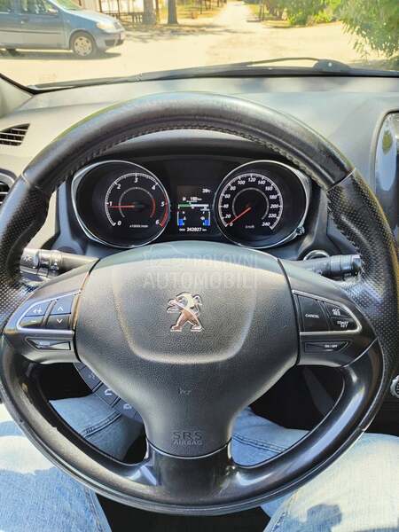 Peugeot 4008 1.8 HDI