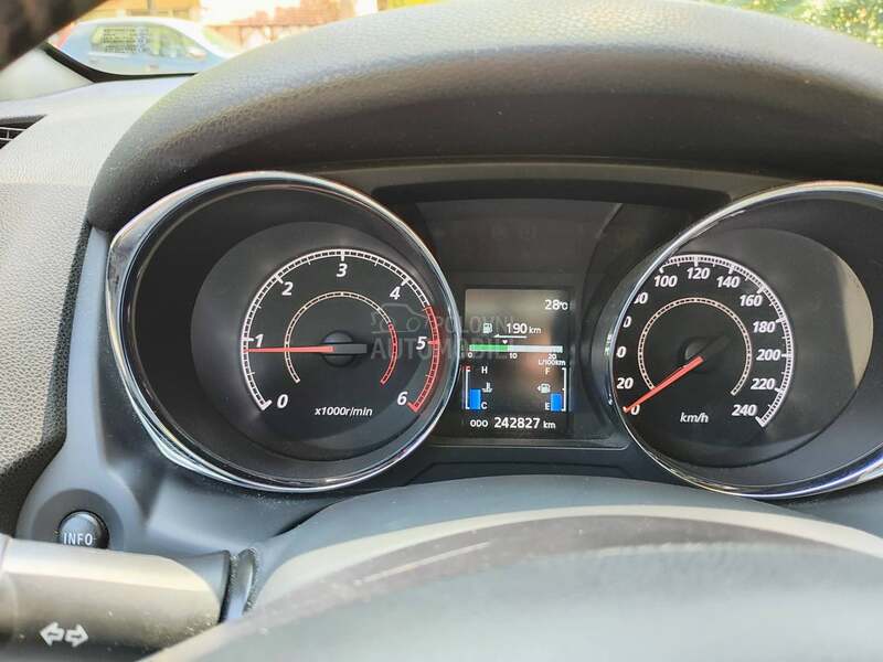 Peugeot 4008 1.8 HDI
