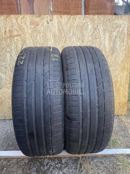 Bridgestone 225/45 R19 Letnja