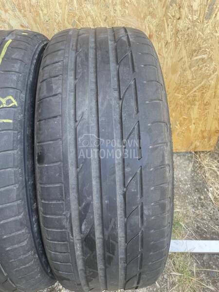 Bridgestone 225/45 R19 Letnja