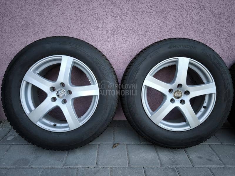Hankook 235/65 R17 Zimska