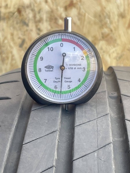 Bridgestone 205/55 R17 Letnja