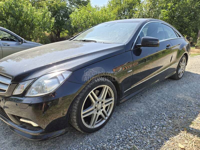Mercedes Benz E Klasa w207 2010. god. -  kompletan auto u delovima