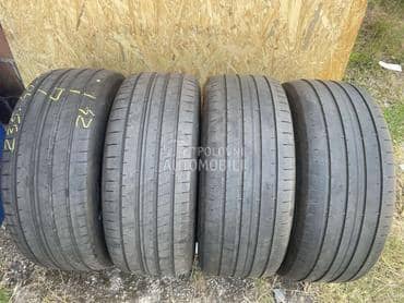 Goodyear 235/40 R19 Letnja