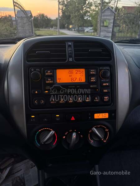 Toyota RAV 4 2.0D4D SVAJCARSKA