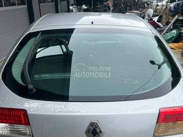 Staklo gepek vrata (hečbek) za Renault Laguna od 2007. do 2015. god.