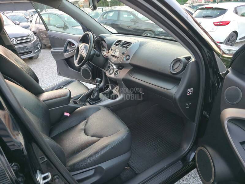 Toyota RAV 4 2.2 D-CAT