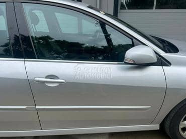 Vrata prednja desna siva TED69 za Renault Laguna od 2007. do 2015. god.