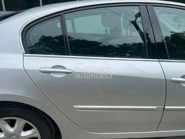 Vrata zadnja desna siva TED69 za Renault Laguna od 2007. do 2015. god.