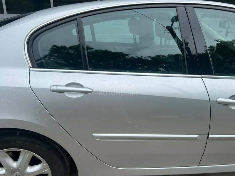 Vrata zadnja desna siva TED69