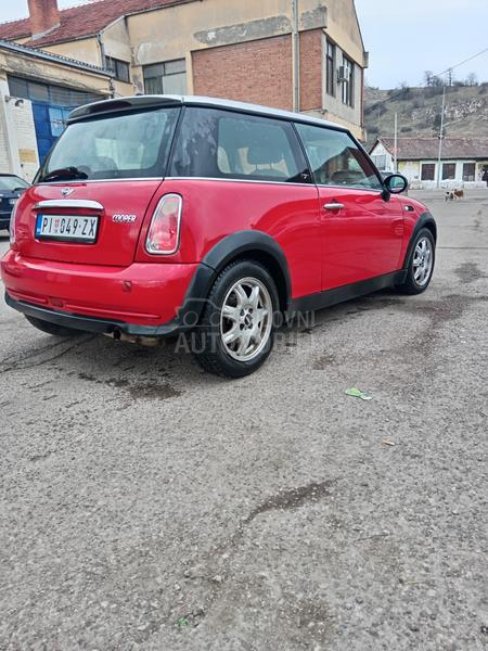 MINI Cooper 