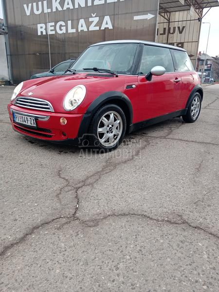 MINI Cooper 