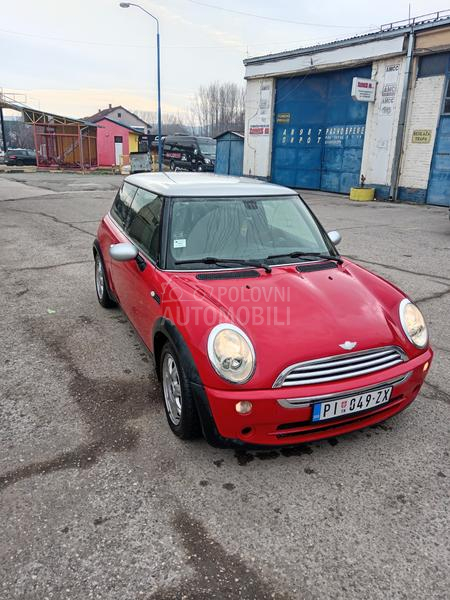 MINI Cooper 