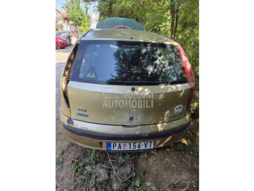 gepek vrara 4/5 v za Fiat Punto od 1999. do 2004. god.